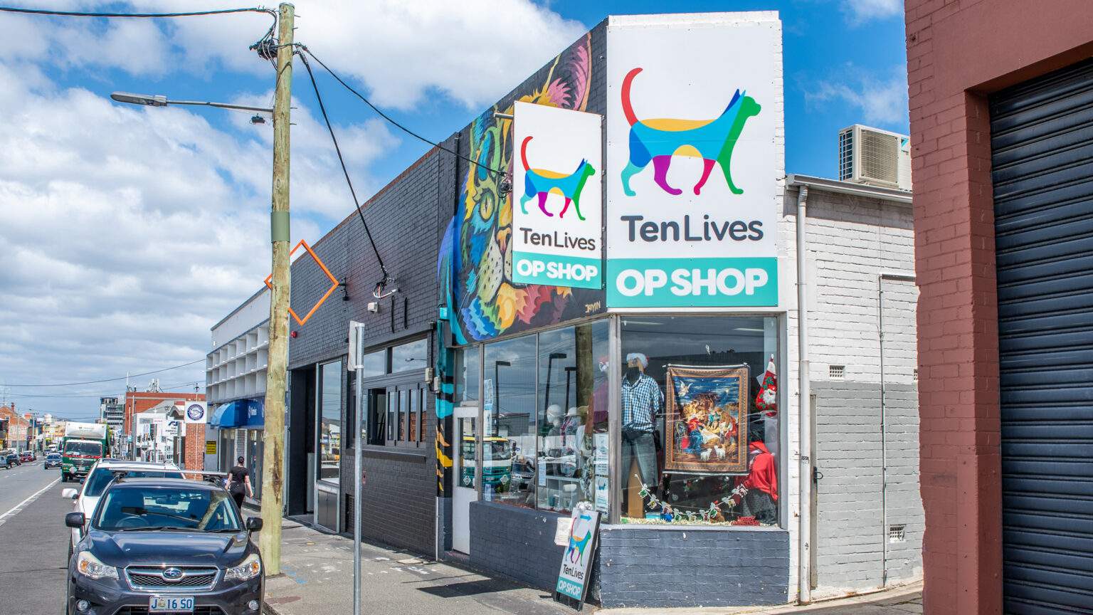 north-hobart-op-shop-ten-lives